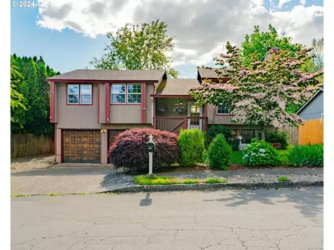 759 SE Robin Way, Gresham, OR 97080