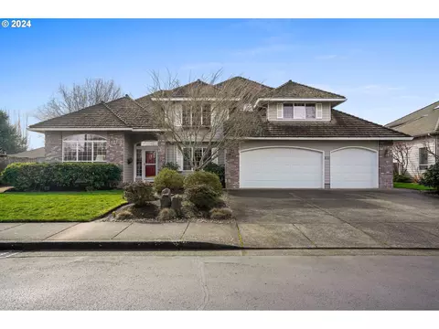 810 Player Dr N, Keizer, OR 97303