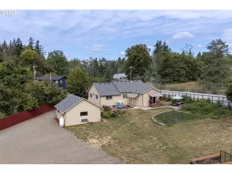 16985 SE Foster Rd, Gresham, OR 97080