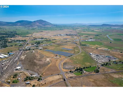 Tingley Ln, Klamath Falls, OR 97603