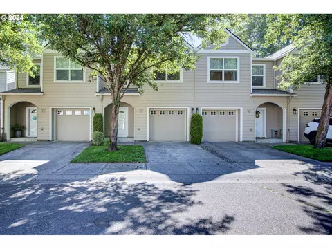 10400 NE 82nd Ave #23, Vancouver, WA 98662