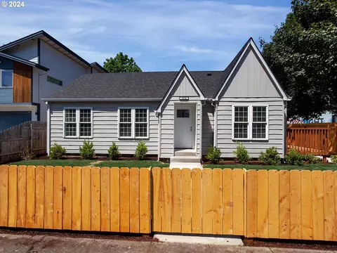 1824 E 33rd St, Vancouver, WA 98663
