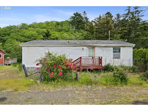 35305 Roger Ave, Pacific City, OR 97135