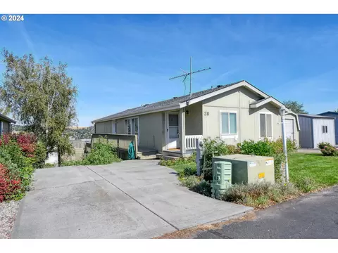 2600 SW Goodwin Ave #28, Pendleton, OR 97801