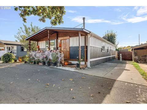 10701 SE Highway 212 #OL6, Clackamas, OR 97015