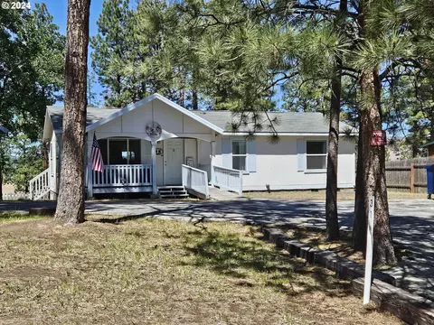 31 N Frontage Rd, Wamic, OR 97063