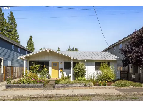 9623 N Kalmar St, Portland, OR 97203