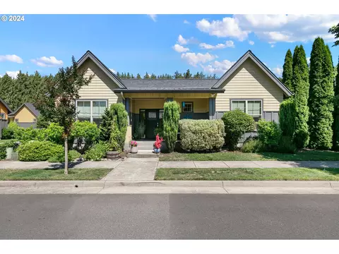 355 Mia Ln, Eugene, OR 97401