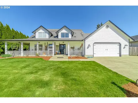7176 G St, Springfield, OR 97478