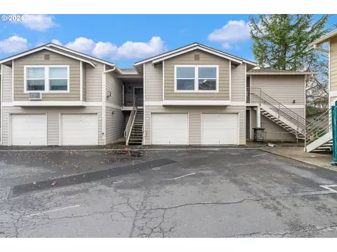 15056 NW Central Dr #709, Portland, OR 97229