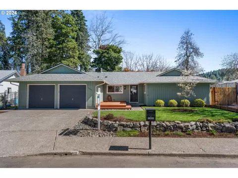 17425 SW Sugar Plum Ln, Beaverton, OR 97007