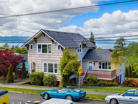 4874 Cedar St, Astoria, OR 97103