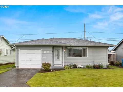 1224 Quinn Rd, Woodburn, OR 97071