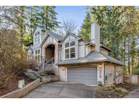 18230 Westminster Dr, Lake Oswego, OR 97034