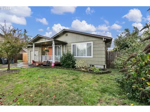183 35th St, Springfield, OR 97478