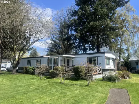 2020 N Middle Shore St, Portland, OR 97217