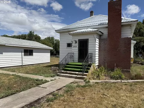 Other - 265 N 4th Ave, Elgin, OR 97827 photo 14 of 17