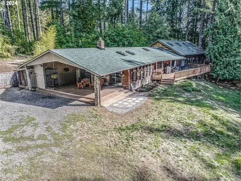 22009 S Lost Mountain Rd, Estacada, OR 97023
