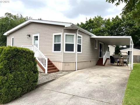 14905 S Appleton Dr #108, Oregon City, OR 97045