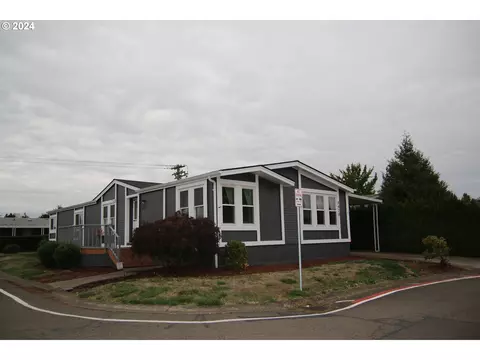 4470 Angie Marie Way, Salem, OR 97305