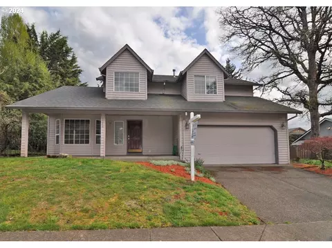 1370 Cornell Ave, Gladstone, OR 97027