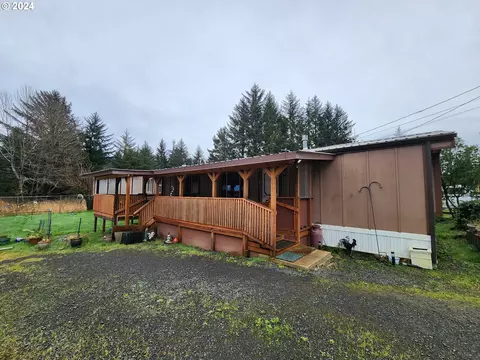62963 SW 10th Rd, Coos Bay, OR 97420