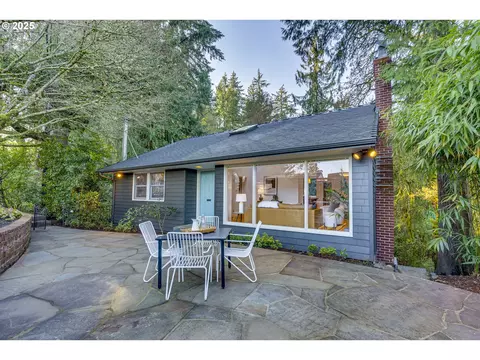 3350 NW Luray Ter, Portland, OR 97210