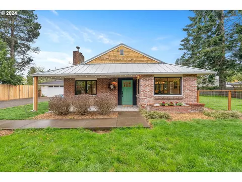 491 NW Forest St, Hillsboro, OR 97124