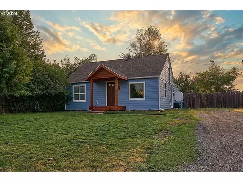 113 N Holmes St, Enterprise, OR 97828