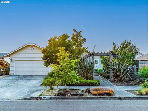 3032 Shirley St, Eugene, OR 97404