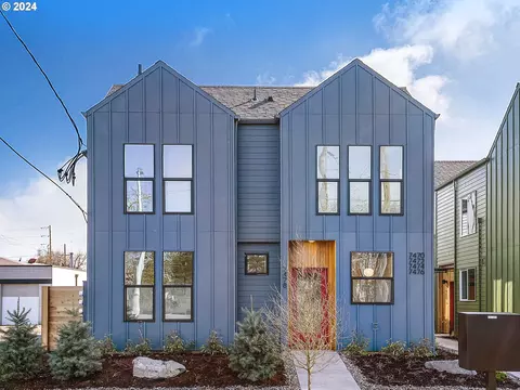 7470 N Macrum Ave #5, Portland, OR 97203