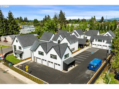 11813 NW 38th Ave #C, Vancouver, WA 98685