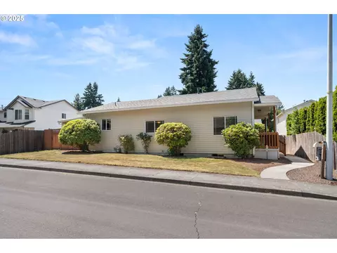 5706 NE 58th Ct, Vancouver, WA 98661
