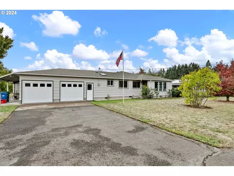 700 River Loop 1, Eugene, OR 97404 photo 1