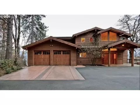 533 W Jewett Blvd, White Salmon, WA 98672