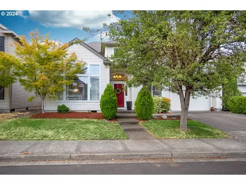 8855 SW Greening Ln, Portland, OR 97224