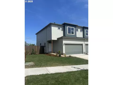 915 Rosebud Ct, Forest Grove, OR 97116