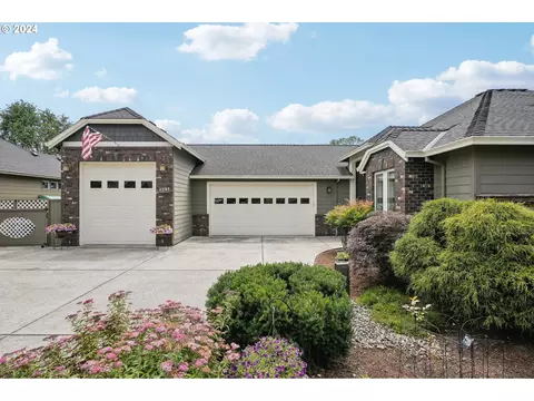 3297 SE Laura Ave, Gresham, OR 97080