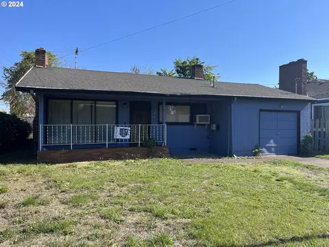 2504 SE 80th Ave, Portland, OR 97206