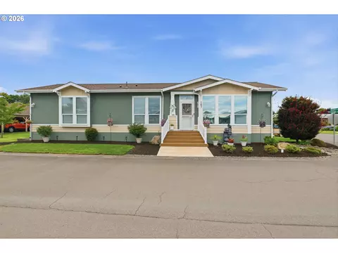 4155 NE Three Mile Ln, Mcminnville, OR 97128