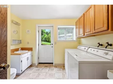 Other - 497 NE Scott Ave, Gresham, OR 97030 photo 3 of 3