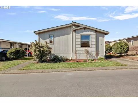 12450 SW Fischer Rd #260, Portland, OR 97224
