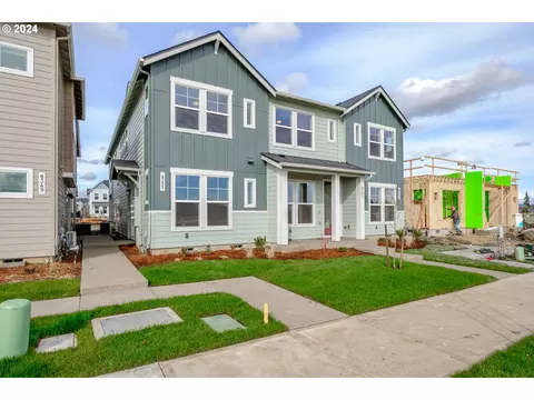 8355 SE Kinnaman St #1137, Hillsboro, OR 97123