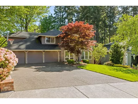 4575 SW Saum Way, Tualatin, OR 97062