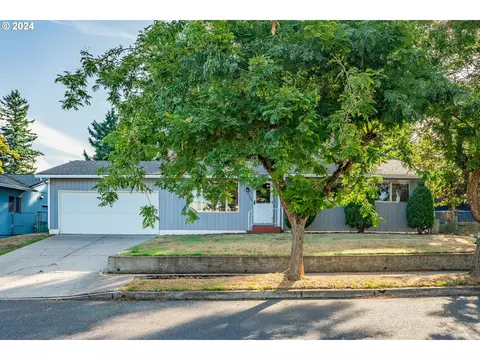 2204 NE 159th Ave, Portland, OR 97230