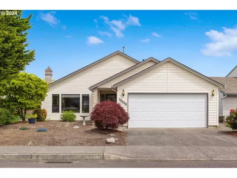 15535 NE Summerplace Dr, Portland, OR 97230