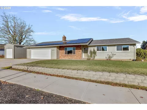 601 Ben Brown Ln, Woodburn, OR 97071