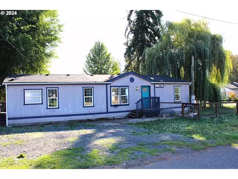 1721 11th Ave, Sweet Home, OR 97386