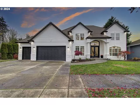 4466 NW Oregon St, Camas, WA 98607