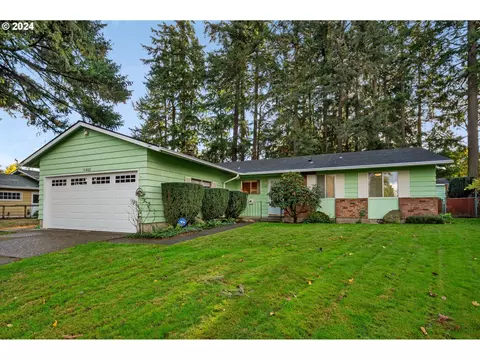 11400 SE Hawthorne St, Portland, OR 97216